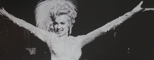 Marilyn dietro la maschera – da “Il Tirreno”